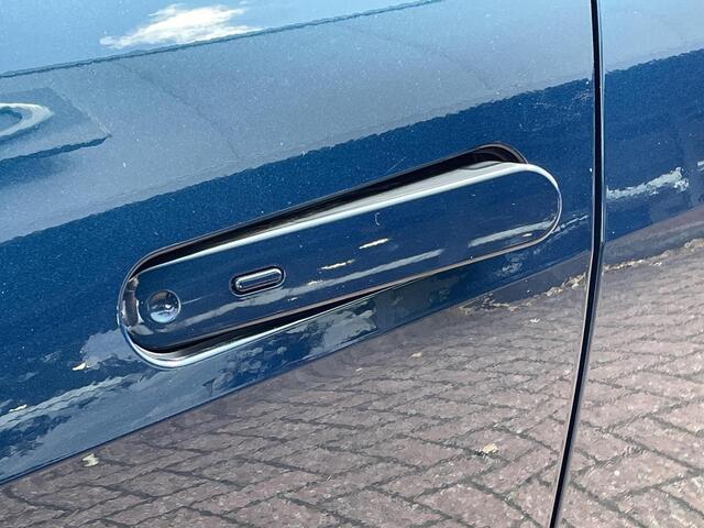 Toyota C-HR 1.8 Hybrid 140 Dynamic | Nieuw uit voorraad leverbaar |