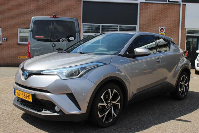 Toyota C-HR 1.8 Hybrid Executive | Leer | PDC | Adap. Cruise Control |