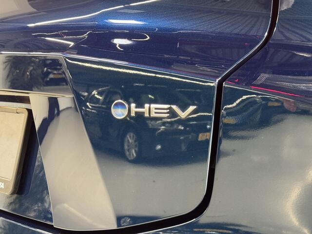 Toyota C-HR 1.8 Hybrid 140 First Edition | Prisma-LED | Elektr. klep | Stoel/stuur verw. | PDC V+A |