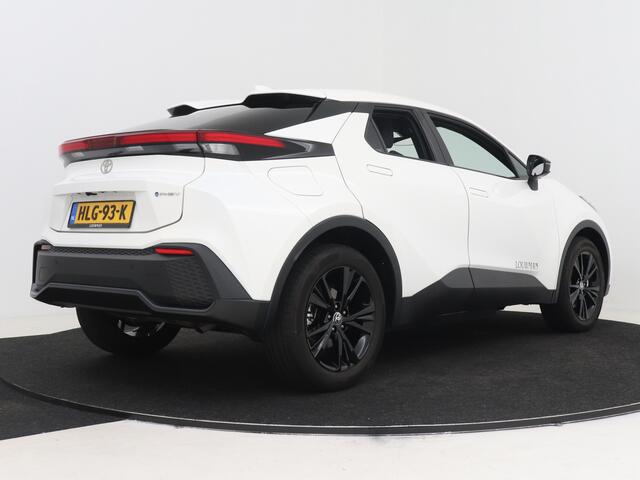 Toyota C-HR 2.0 Plug-in Hybrid 220 Business Plus | Apple Carplay & Android Auto | Parkeercamera | | Direct leverbaar |