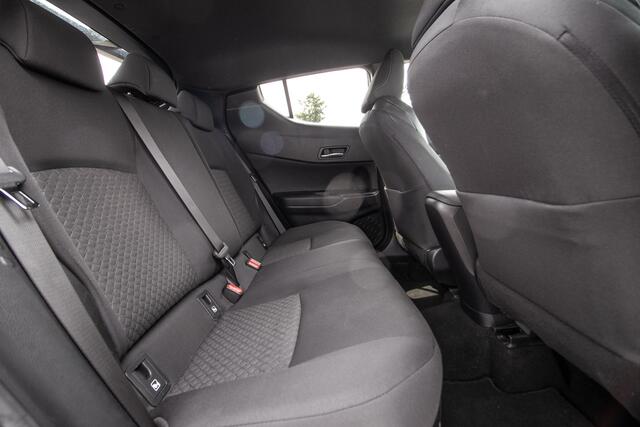 Toyota C-HR 2.0 Hybrid GR-Sport All-in rijklaar | stoel+stuurverw. | Carplay | Nav | Cam | Adaptive cruise