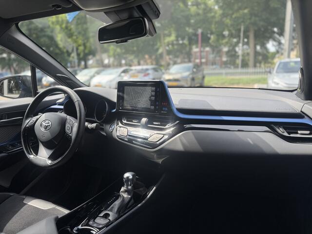 Toyota C-HR 1.8 Hybrid Executive Bi-Tone JBL, Parkeersensoren, Alcantara/Leder interieur , All-in Rijklaarprijs