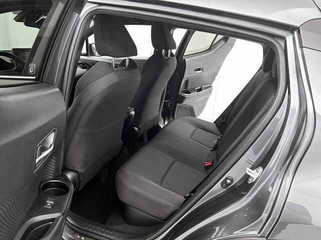 Toyota C-HR 1.8 Hybrid Dynamic Team D