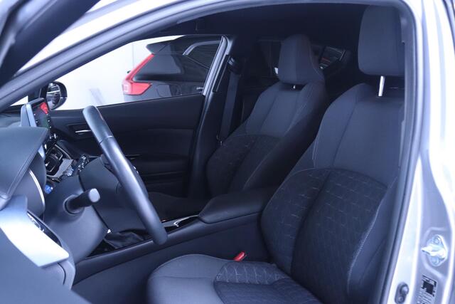 Toyota C-HR 1.8 Hybrid Executive | Navigatie | Cruise Control Adaptief | Achteruitrijcamera |