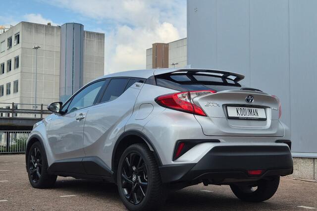 Toyota C-HR 1.8 Hybrid Style Keyless, adaptieve cruise control, achteruitrij camera, lage KM stand, automaat