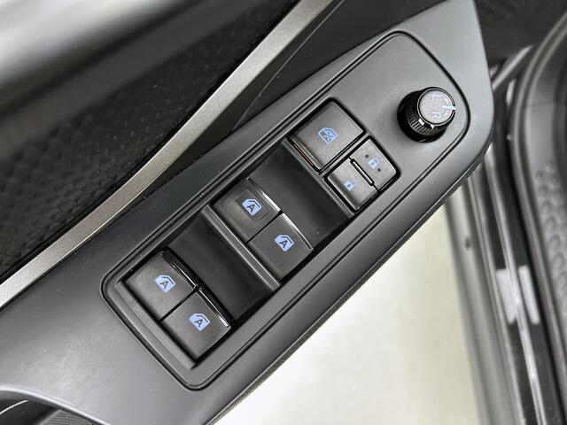 Toyota C-HR 1.8 Hybrid Active | 18 inch LM Velgen | Cruise Control | Climate Control | Camera |