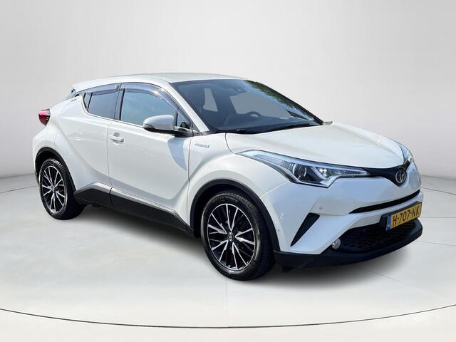Toyota C-HR 1.8 Hybrid Executive | Navigatie | Achteruitrijcamera | Stoelverwarming | Trekhaak