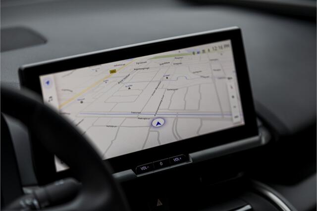 Toyota C-HR 1.8 Hybrid 140 First Edition Dodenhoekdetectie, Navigatie, Parkeersensoren V + A , All-in Rijklaarprijs