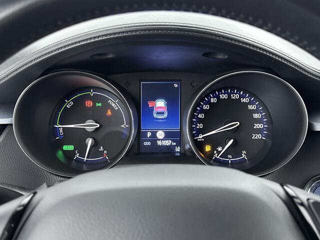 Toyota C-HR 1.8 Hybrid Bi-Tone | NL-Auto | 18' Lichtmetalen velgen | Stoelverwarming | Navigatie | Apple Carplay -/ Android Auto |