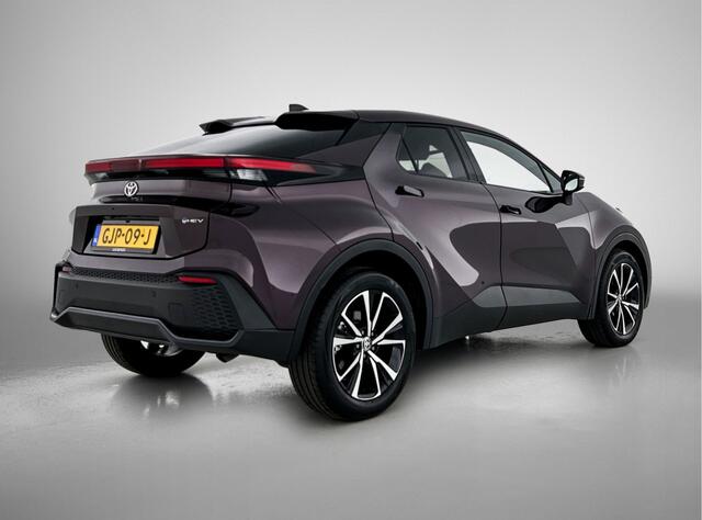 Toyota C-HR 1.8 Hybrid 140 Dynamic | Camera | Climate Control | Dodehoek Ass. | LM velgen | Parkeersensoren |