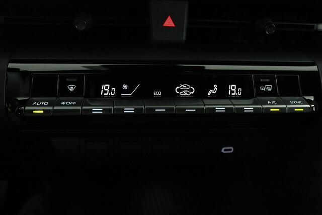 Toyota C-HR 1.8 Hybrid 140 Dynamic | Adaptive Cruise Control | Apple Carplay | Android Auto | Achteruitrijcamera | Parkeersensoren | Keyless entry |