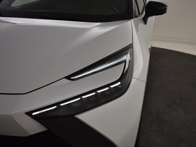 Toyota C-HR 1.8 Hybr 140 First Edition | All Seasons | Blindspot