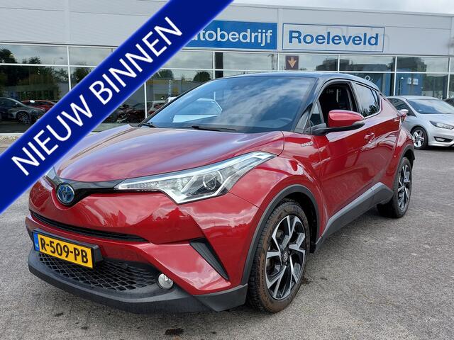 Toyota C-HR 1.8 Hybrid Automaat Dynamic | Navi | Clima | Adap.Cruise | Keyless Entry | Achteruitrijcamera | Stoelverwarming | Licht+Regensensor | Mistlampen | Privacy Glass | 18''lm