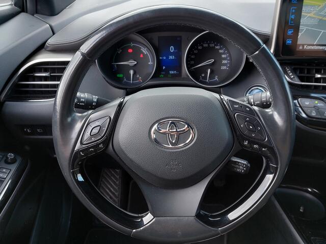 Toyota C-HR 1.8 Hybrid Automaat Dynamic | Navi | Clima | Adap.Cruise | Keyless Entry | Achteruitrijcamera | Stoelverwarming | Licht+Regensensor | Mistlampen | Privacy Glass | 18''lm