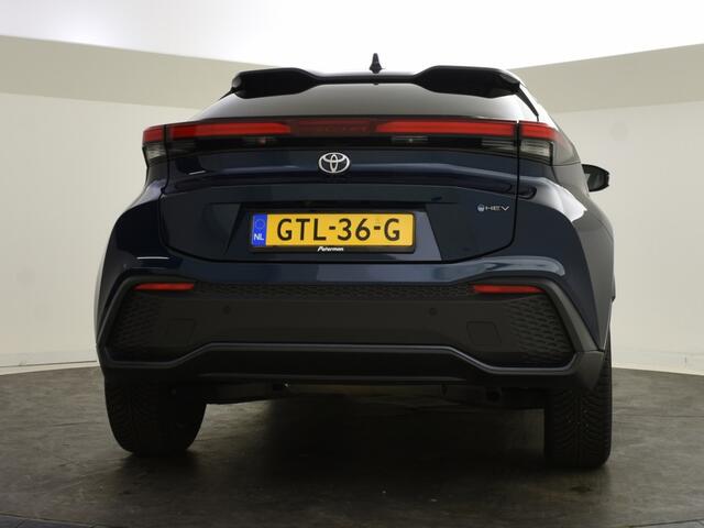 Toyota C-HR 1.8 Hybrid 140 Dynamic | All Seasons | Parkeersensoren V+A