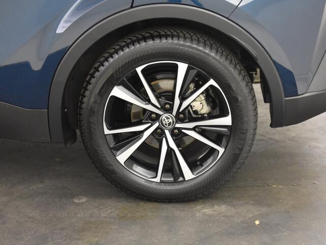 Toyota C-HR 1.8 Hybrid 140 Dynamic | All Seasons | Parkeersensoren V+A