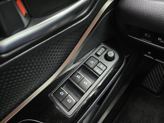 Toyota C-HR 1.8 Hybrid Style | incl Premium Pack | Pdc Bsm Zeer luxe |