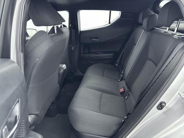 Toyota C-HR 1.8 Hybrid Dynamic | NL-Auto | Navigatie | Climate Control | Cruise Control Adaptief |