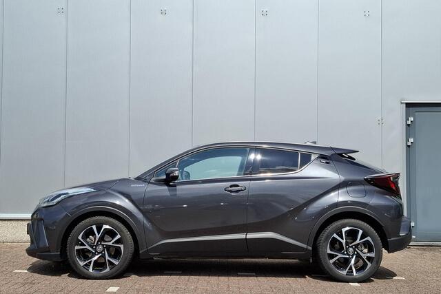 Toyota C-HR 1.8 Hybrid Dynamic Navigatie Apple Carplay/Android Auto, achteruitrij camera, adaptieve cruise control, keyless,
