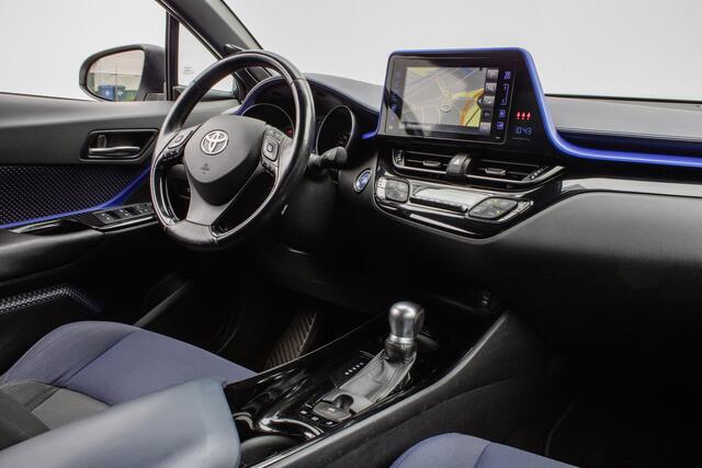 Toyota C-HR 1.8 Hybrid Aut. Bi-Tone Plus Stuur + stoelverwarming/ Camera/ JBL/ DAB+/ Adapt. cruise/ Navigatie
