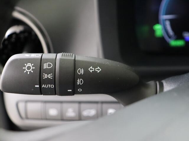 Toyota C-HR 2.0 Plug-in Hybrid 220 First Edition