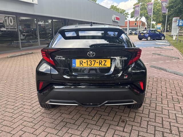 Toyota C-HR 1.8 Hybrid GR-Sport Plus | 06-10141018 Voor meer informatie