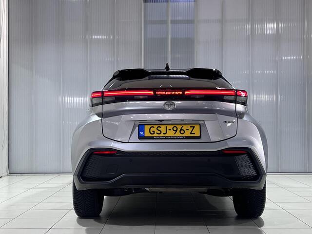 Toyota C-HR 1.8 Hybrid 140 First Edition | All season banden | 2 tone lak | Dealer onderhouden |