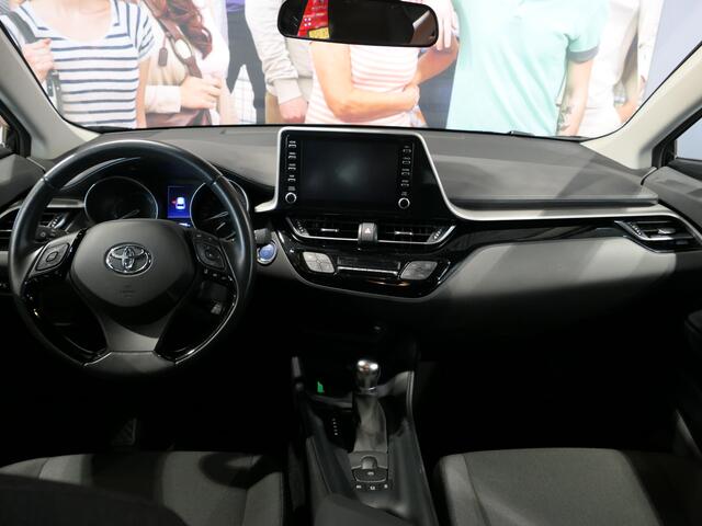 Toyota C-HR 1.8 Hybrid Business *adaptive cruise* - Apple carplay & android auto, dab, LMV 17"