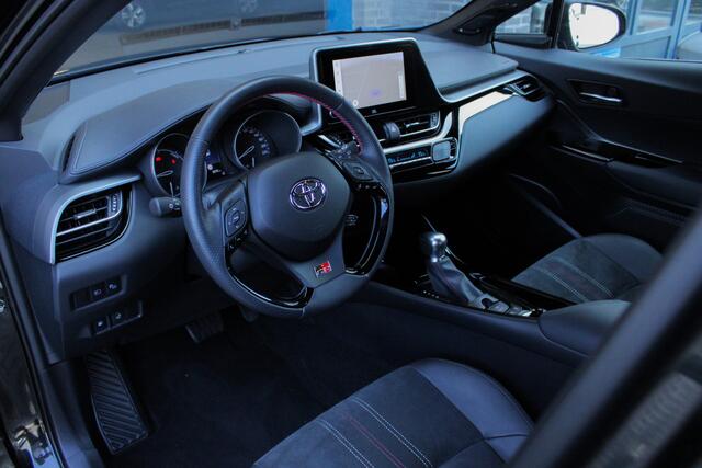 Toyota C-HR 2.0 Hybrid GR-Sport |Apple/Android|full option|elek stoel|JBL|navigatie|leder-alcantara|19"|LED|