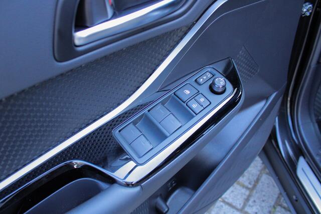 Toyota C-HR 2.0 Hybrid GR-Sport |Apple/Android|full option|elek stoel|JBL|navigatie|leder-alcantara|19"|LED|