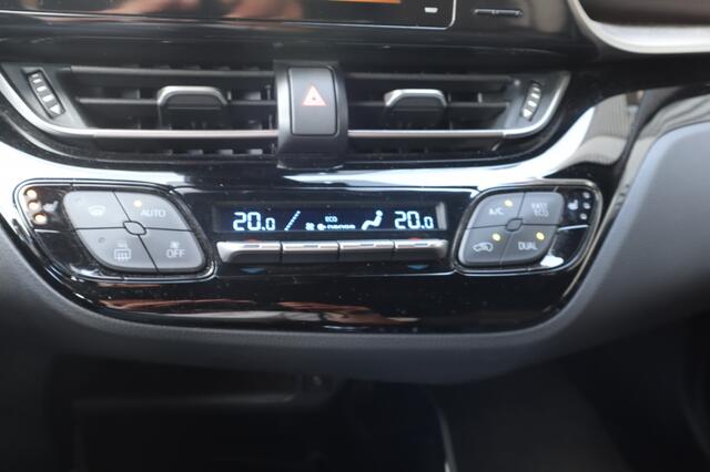 Toyota C-HR 1.8 Hybrid Executive Ultimate Trekhaak/Blindspot/PDC