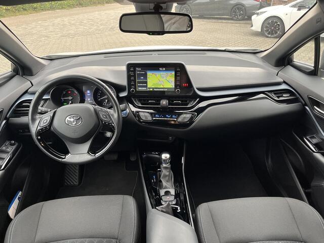 Toyota C-HR 2.0 Hybrid Style *Trekhaak*Navigatie*Blind Spot*