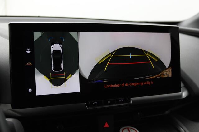 Toyota C-HR 1.8 Hybrid 140 First Edition | 360 graden camera | Navigatie | Electrische achterklep |