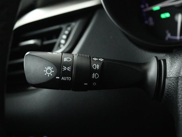 Toyota C-HR 1.2 Style | Blind Spot Monitor | Navi |