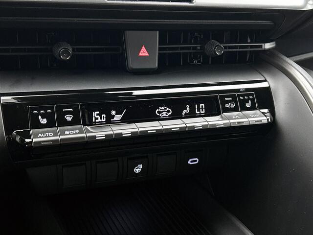 Toyota C-HR 2.0 Plug-in Hybrid 220 Dynamic - Louwman Zin in Zomervoordeel auto -