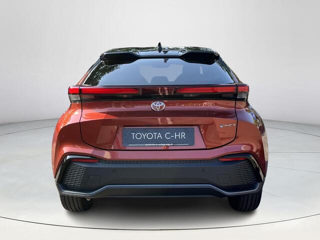Toyota C-HR 2.0 Plug-in Hybrid 220 Executive | Metal oxide metallic met zwart dak | Nieuw uit voorraad leverbaar |