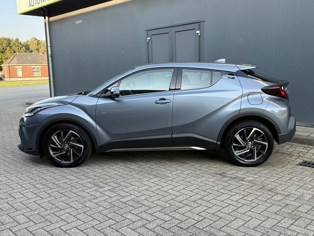 Toyota C-HR 2.0 Hybrid Dynamic / Automaat / Navigatie / Cruise Control Adaptief / Climate Control / Bluetooth / All-Season banden / Camera