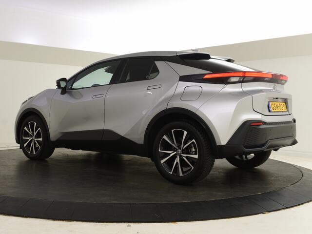 Toyota C-HR 1.8 Hybrid 140 Dynamic | PDC V+A | Allseasons |