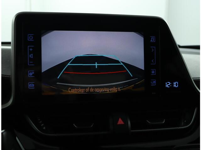 Toyota C-HR 1.8 Hybrid Executive Ultimate | Stoelverwarming | Navigatie | Parkeer sensoren |