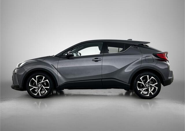 Toyota C-HR 1.8 Hybrid Dynamic Limited | LED V +A | Full map navigatie | Stoelverwarming | Dodehoek assistent |