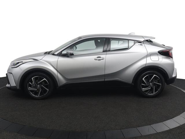 Toyota C-HR 1.8 Hybrid Dynamic | Trekhaak | Navigatie | Keyless Entry |