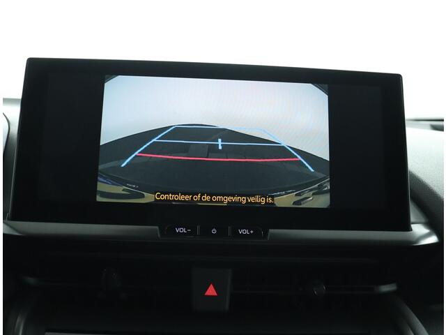 Toyota C-HR 1.8 Hybrid 140 Business Plus | Stoelverwarming | Stuurwielverwarming | Electrische achterklep |