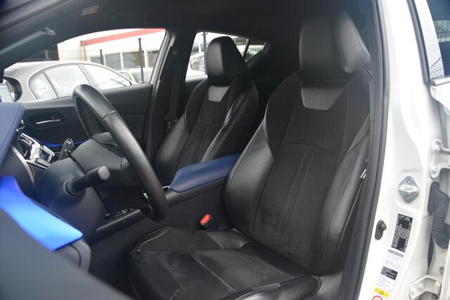 Toyota C-HR 2.0 Hybrid First Edition | Navigatie | JBL | Full LED | Camera | Stoel+stuurverwarming |