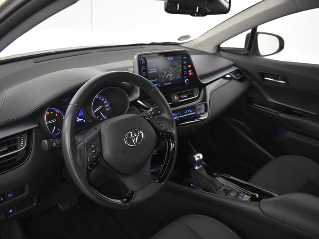 Toyota C-HR 1.8 Hybrid Dynamic | Parkeersensoren V+A | Navigatie