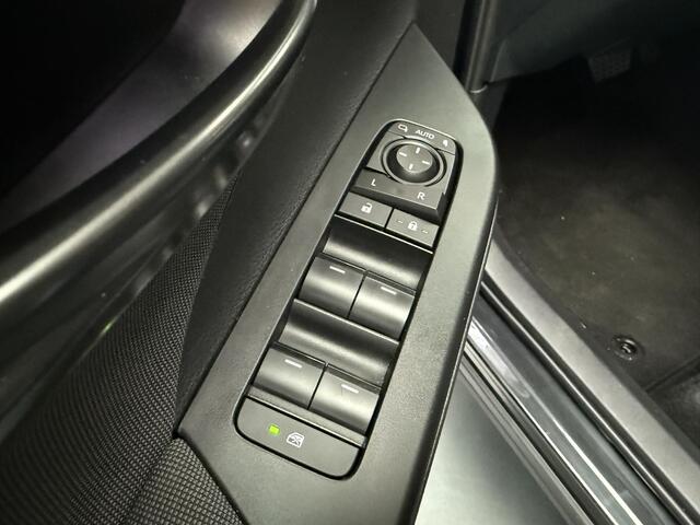 Toyota C-HR 1.8 Hybrid 140 Dynamic