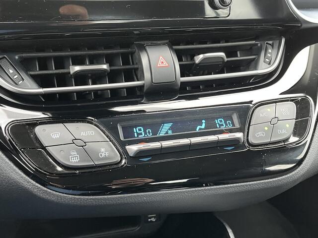 Toyota C-HR 2.0 Hybrid Dynamic | Navi | Apple CarPlay/Android Auto | NL auto | Toyota garantie tot 2030!