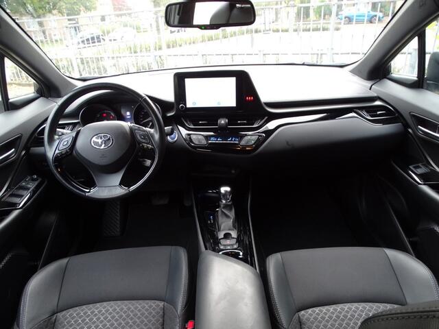 Toyota C-HR 2.0 HYBRID GR-SPORT.AUTOM/ KEY .CAM. DAB CARPL