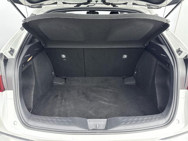 Toyota C-HR 1.2 Active | Garantie t/m 25-02-2029 mogelijk | Climate control | Cruise control