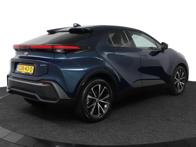 Toyota C-HR 1.8 Hybrid 140 Dynamic | Parkeersensoren V+A | Parkeercamera | Keyless entry |