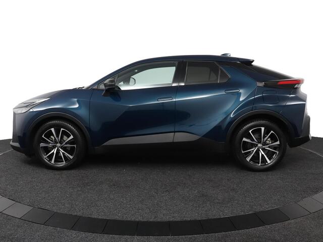 Toyota C-HR 1.8 Hybrid 140 Dynamic | Parkeersensoren V+A | Parkeercamera | Keyless entry |